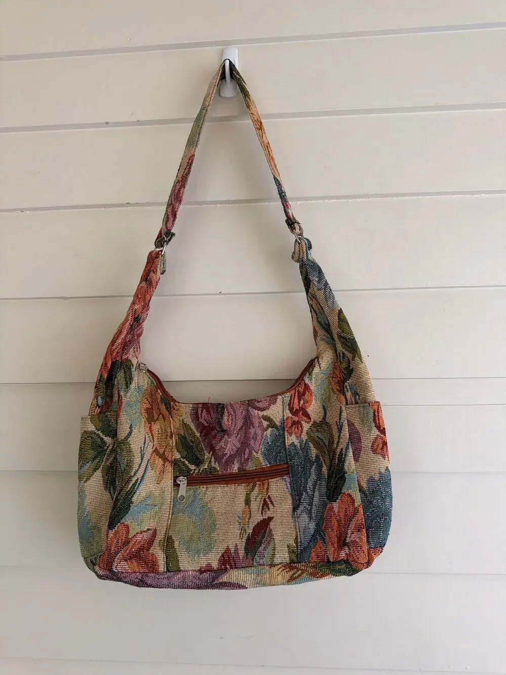 Vintage Floral Tapestry Hobo Shoulder Bag Crescent Purse Cottagecore Grandmacore